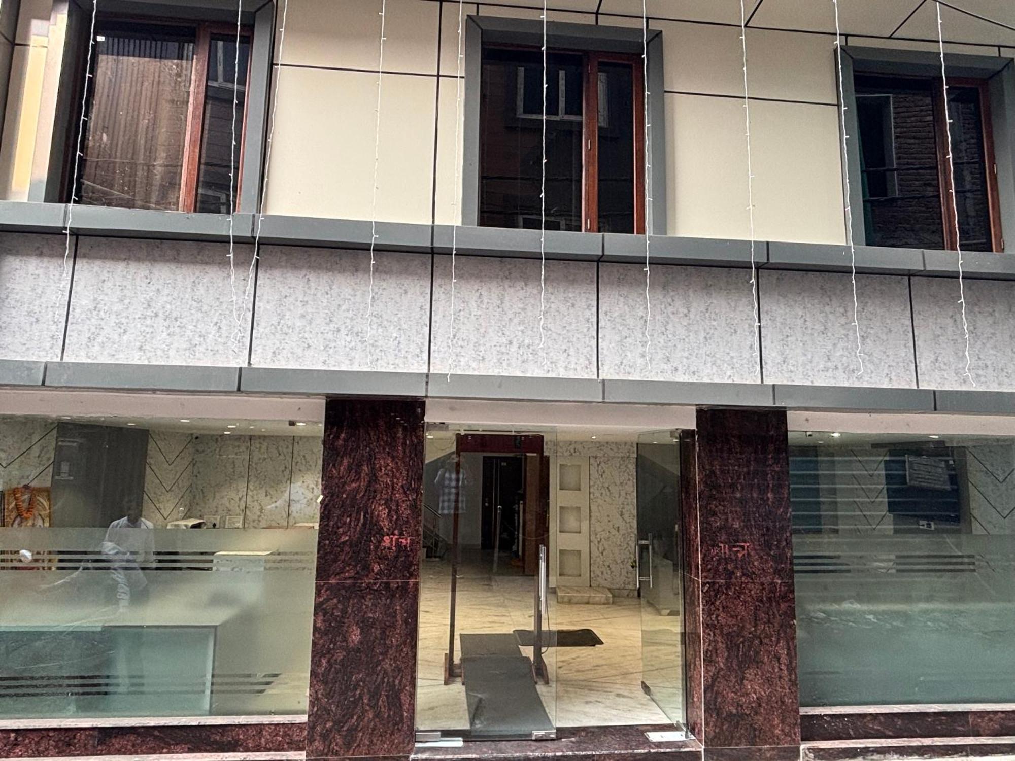 Hotel C G International 2 Minuit Walkable New Delhi Railway Station & Connaught Palace Exterior photo